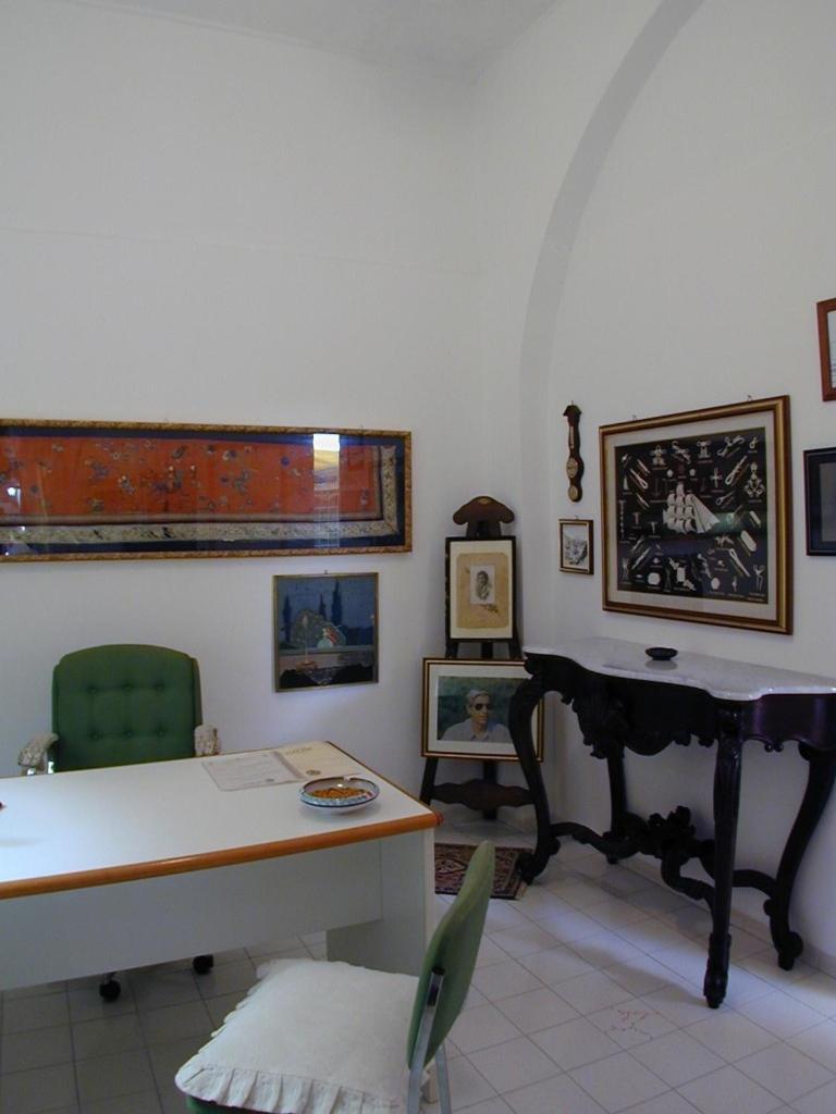Hotel Villa Augustus Lipari  Exterior foto